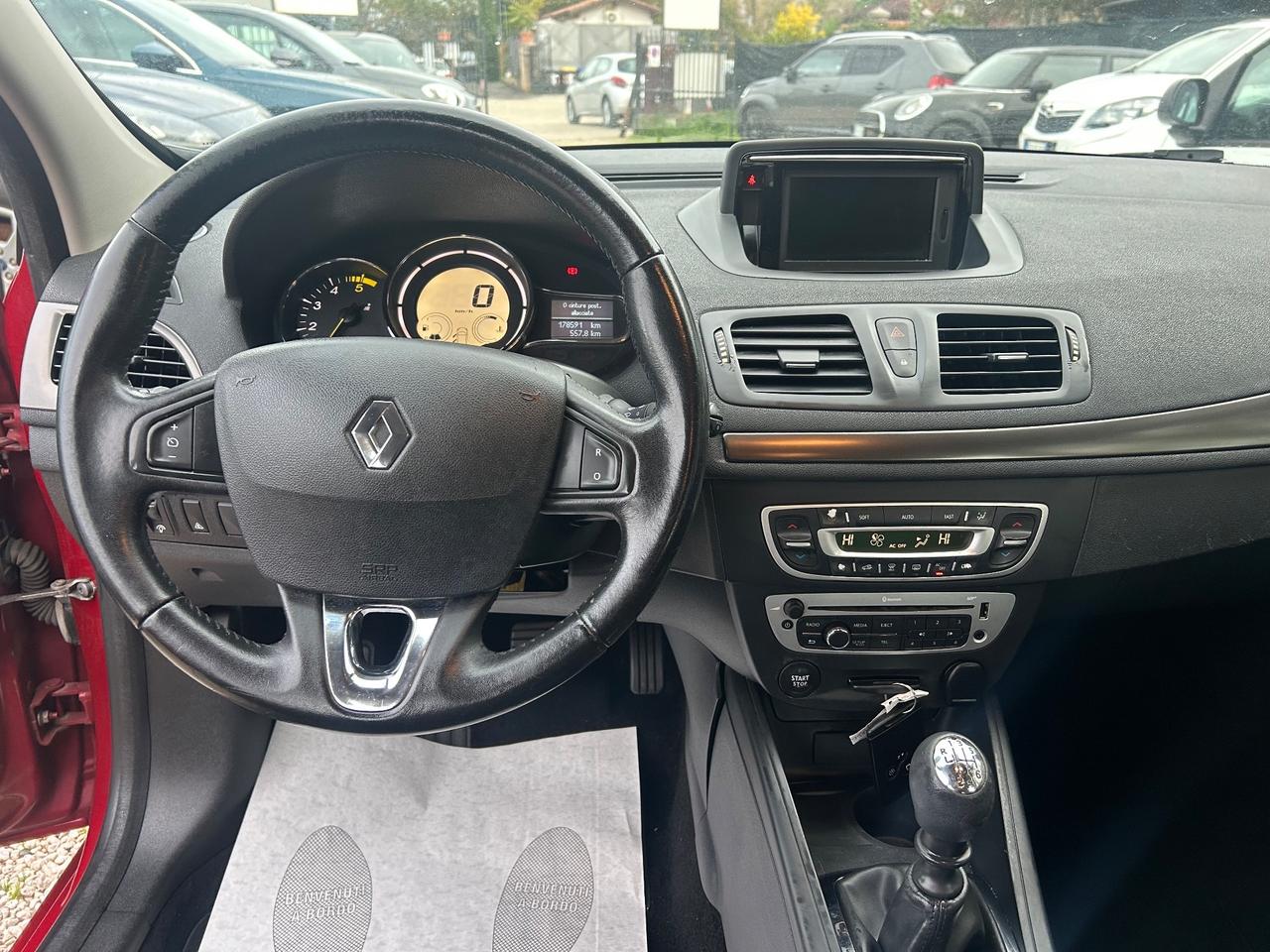 Renault Megane 1.5 DCI SPORTOUR NAVI FULL