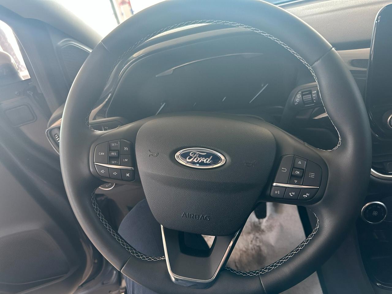 Ford Puma 1.0 EcoBoost Hybrid 125 CV S&S Titanium