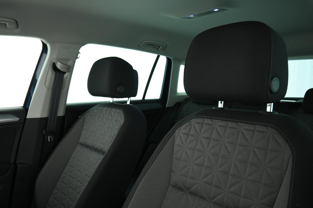 VOLKSWAGEN Tiguan 2.0 tdi Life 150cv dsg ACC+LED+C17"