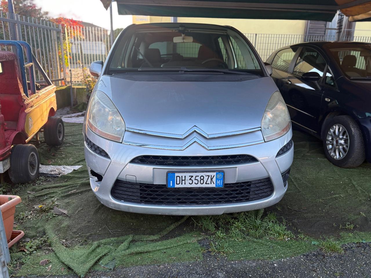 Citroen C4 Picasso 1.8 Elegance