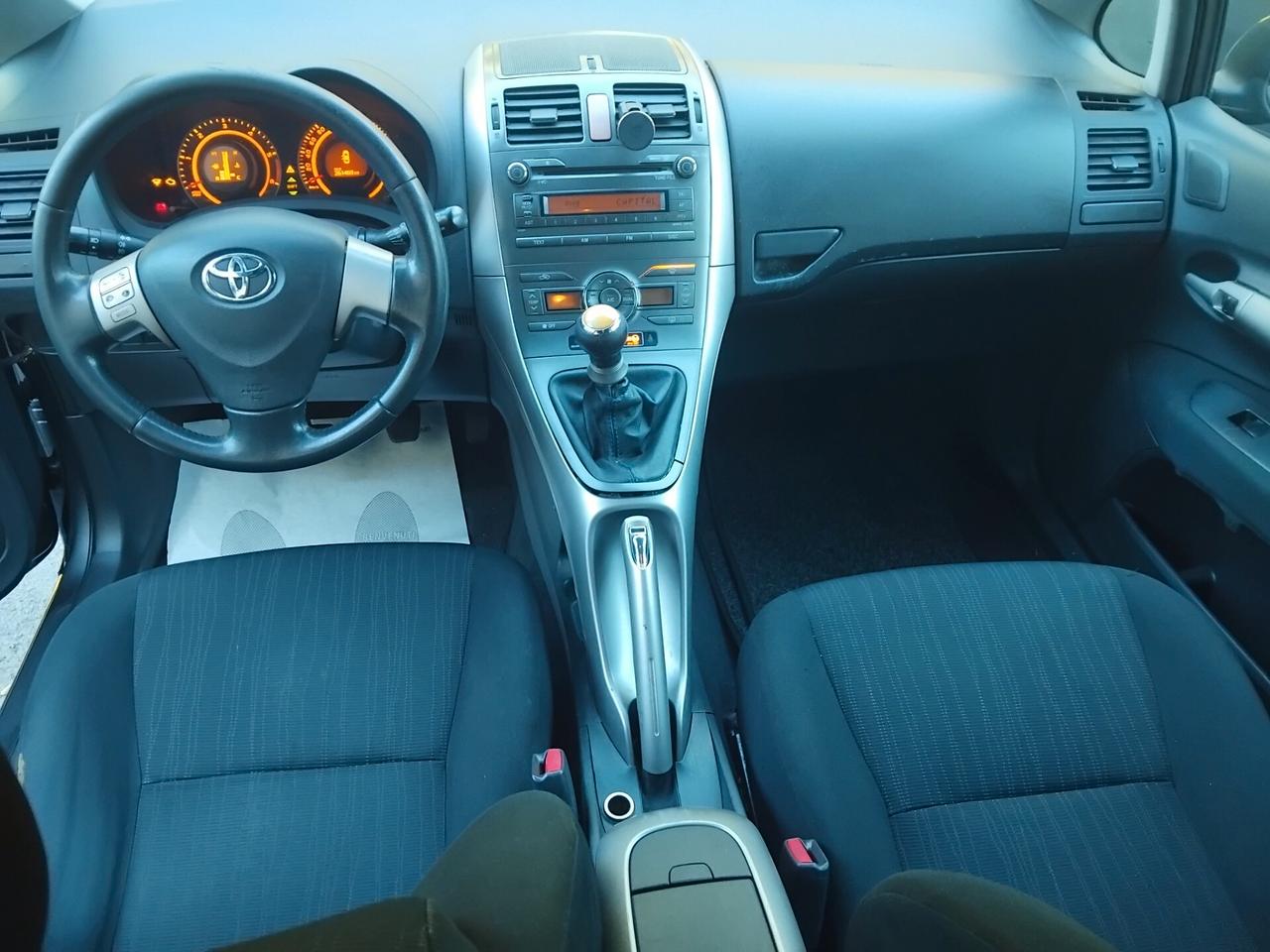 Toyota Auris 1.4 D-4D 5 porte Sol