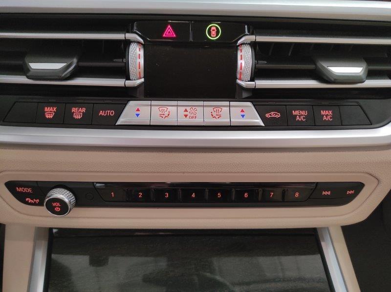 BMW Serie3(G20/21/80/81 - 330d xDrive Touring Luxury