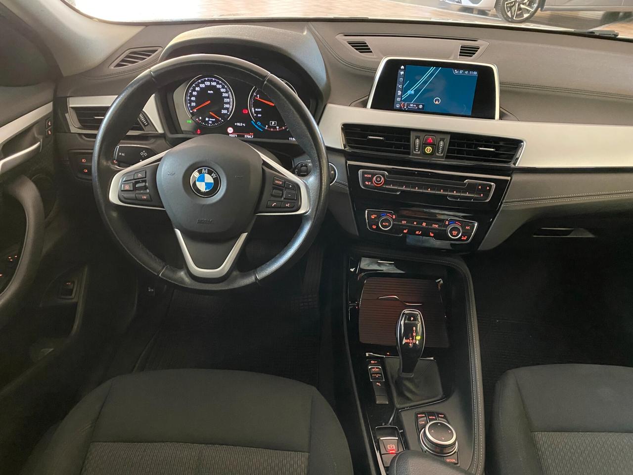 Bmw X2 sDrive18d Business