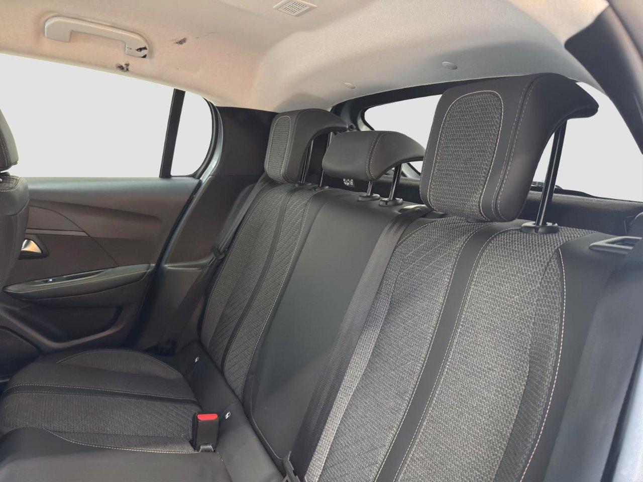 Peugeot 208 1.2 hybrid Allure 110cv e-dcs 6*FORMULA S*