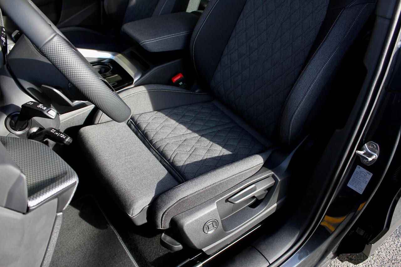 PROMO AUTODOC - Audi Q5 Sportback 40 TDI quattro S tronic S line