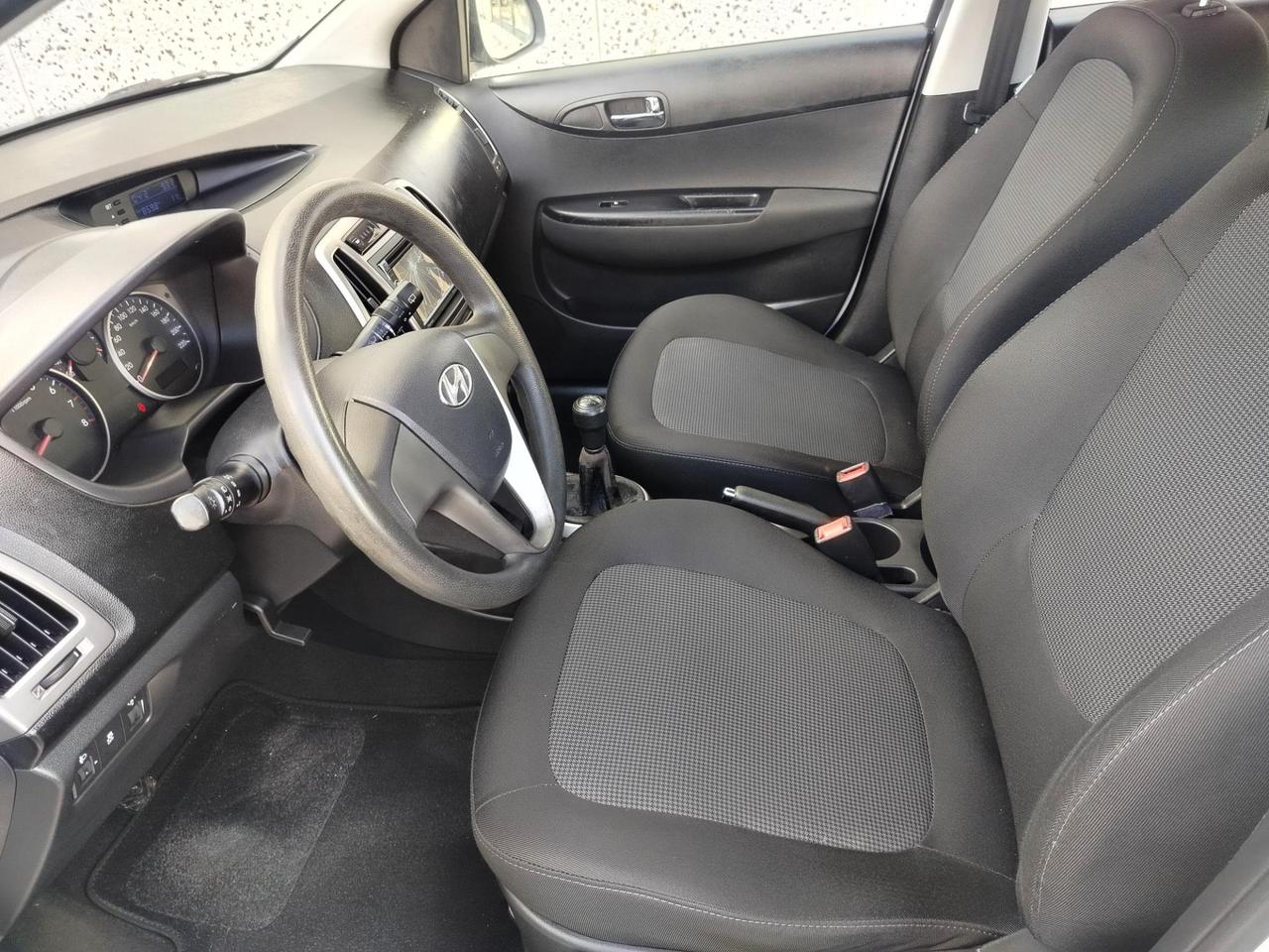 Hyundai i20 5 Porte i20 1.2 87 CV SOUND EDITON