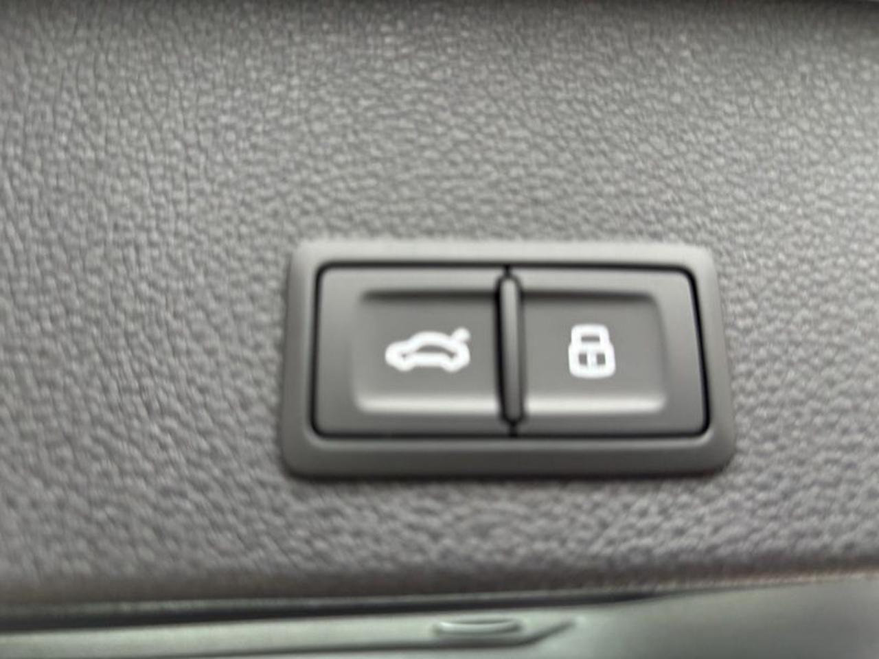 Audi Q2 35 TFSI S tronic S line Edition MATRIX-APP CONNECT