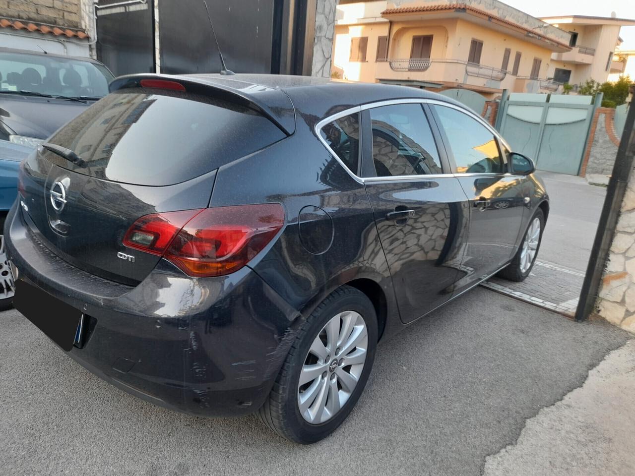 Opel Astra 1.7 CDTI 110CV 5 porte Cosmo