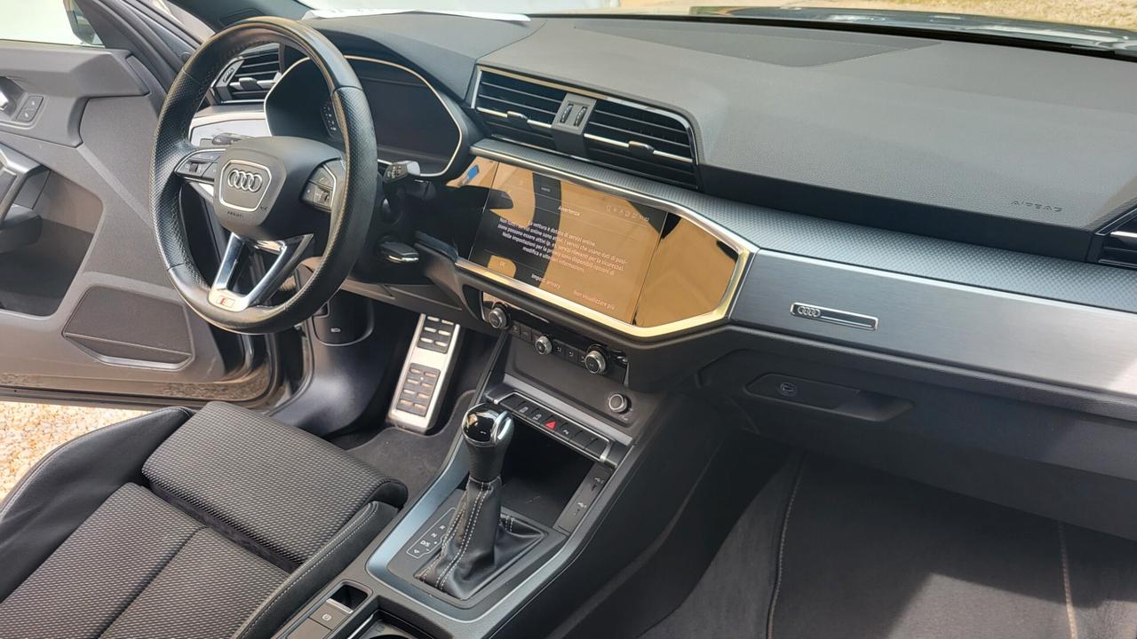 Audi Q3 SPB 35 TFSI Ibrida S tronic S line edition