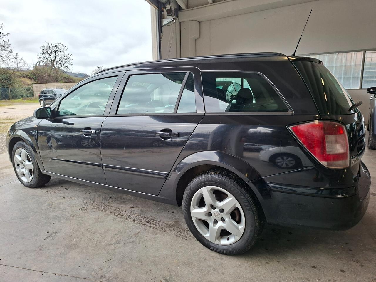 Opel Astra 1.7 CDTI 101CV Station Wagon Club
