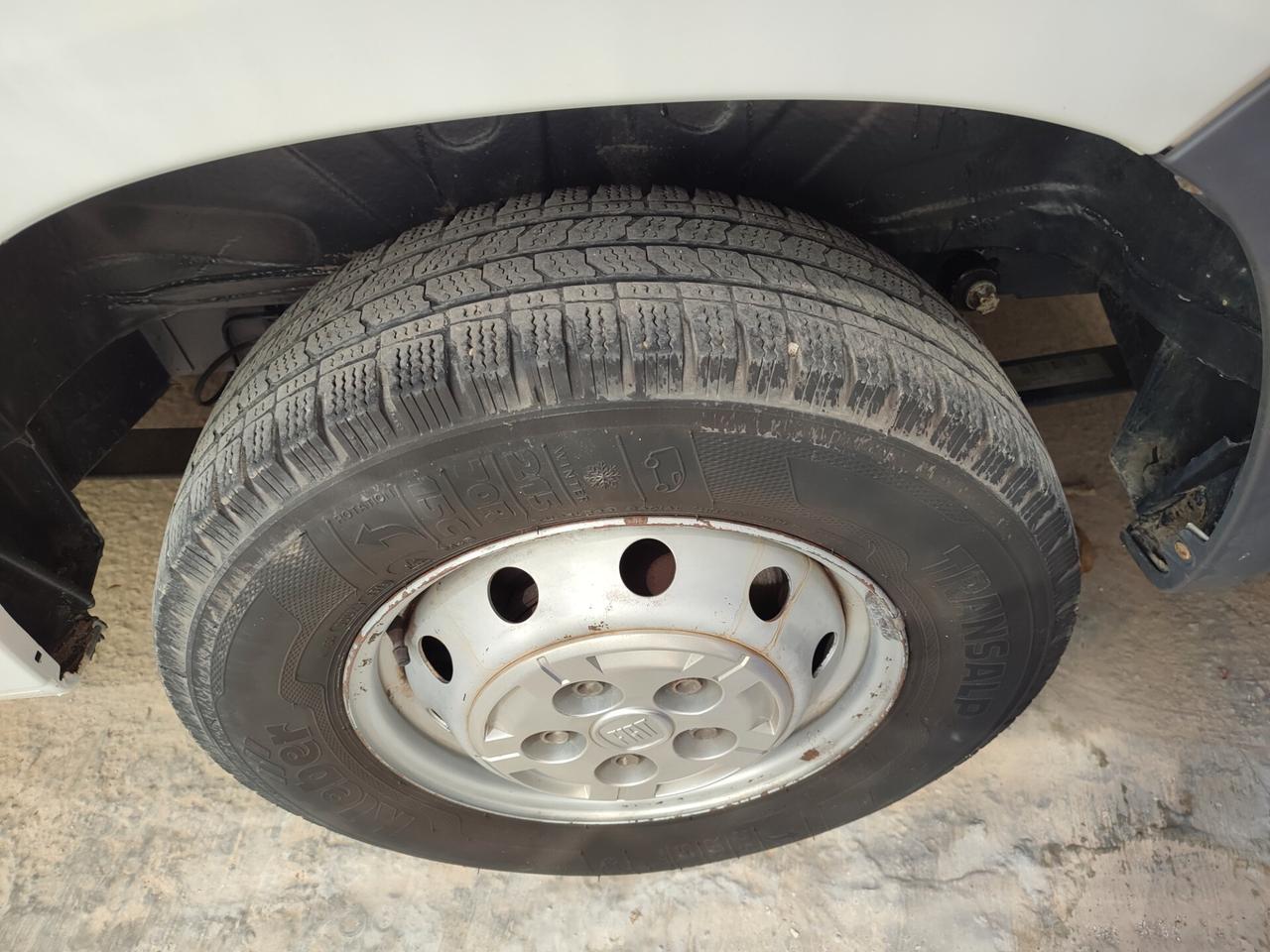 Fiat Ducato * 6 METRI * PASSO MEDIO LUNGO