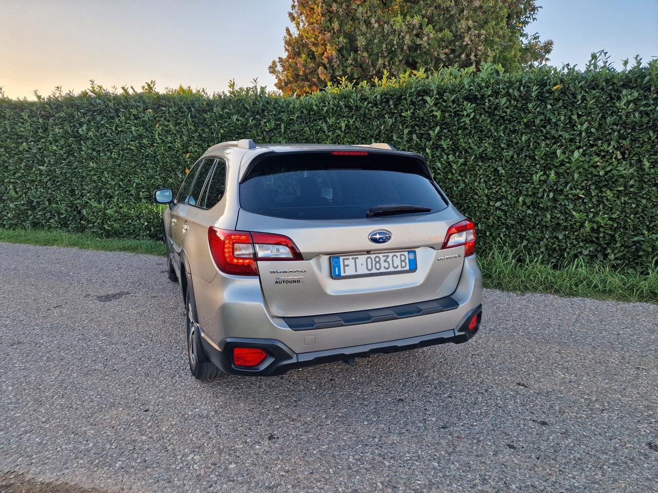 Subaru OUTBACK 2.5 GPL