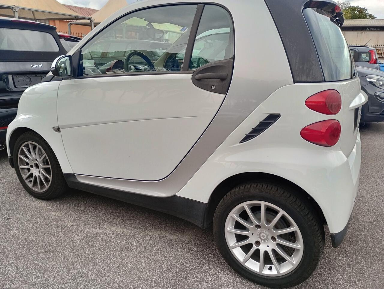 Smart ForTwo 1000 52 kW coupé passion