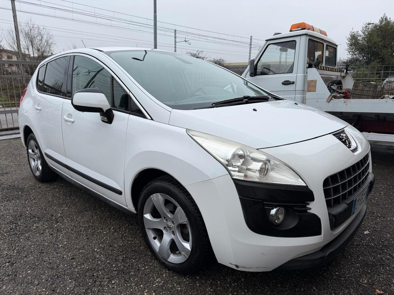 Peugeot 3008 1.6 HDi 112CV Business