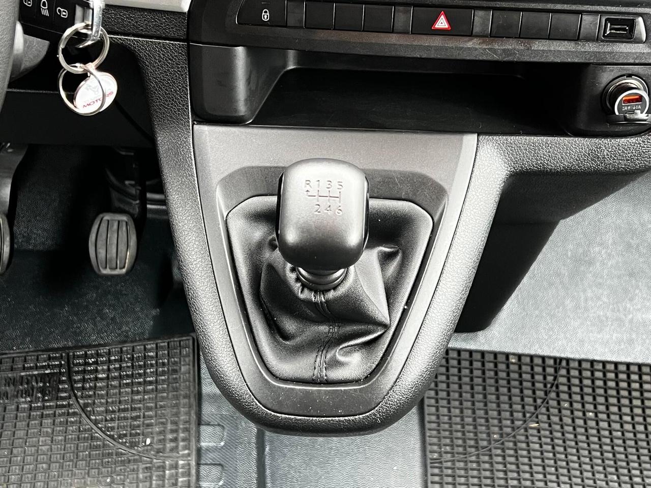 Peugeot Traveller BlueHDi 120 S&S Long Business