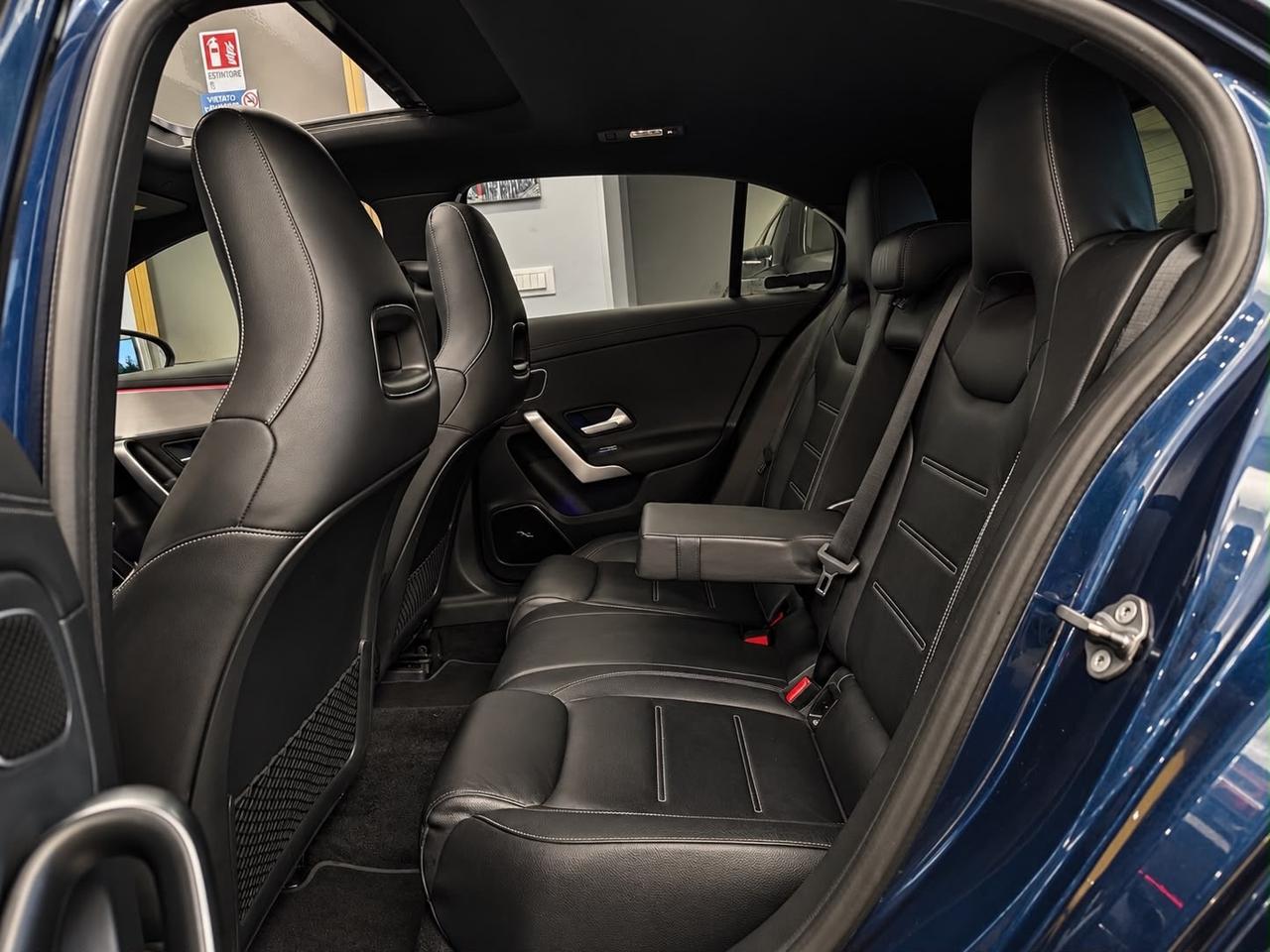 Mercedes-benz A 35 AMG 4MATIC PREMIUM PLUS (225 KW