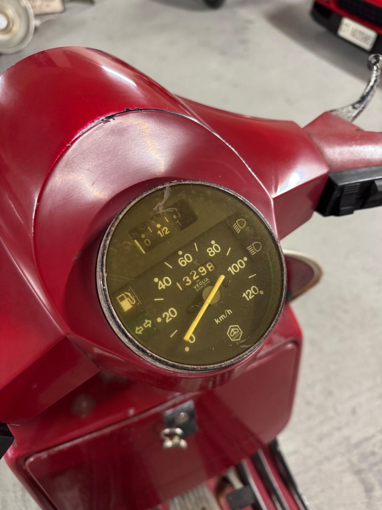 Piaggio Vespa 200 PX Arcobaleno Conservato
