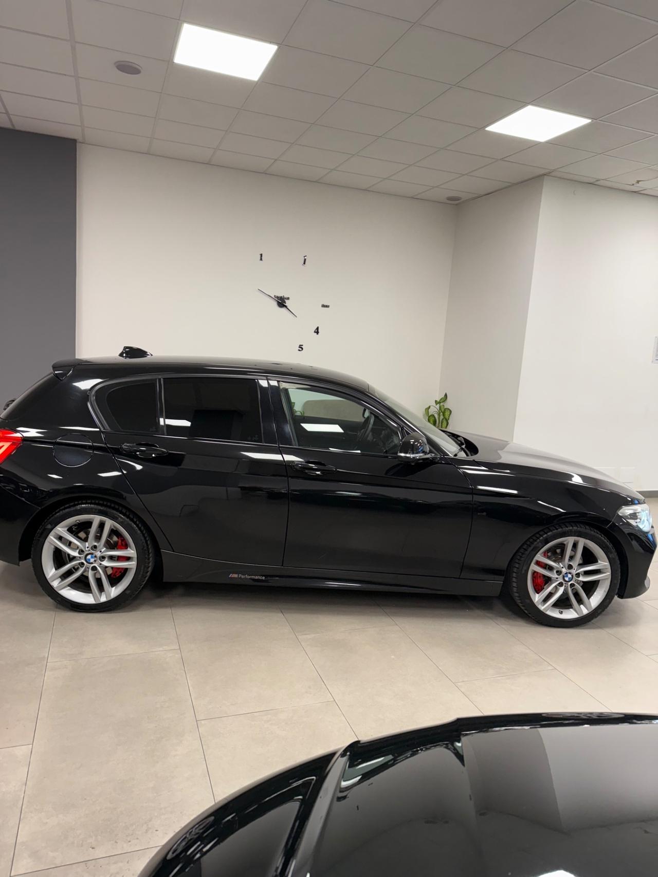 Bmw 116 116d 5p. Msport