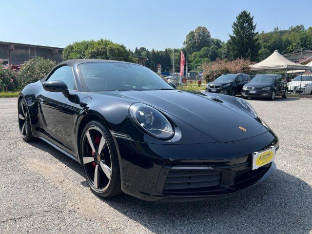PORSCHE 911 992 Carrera 4 Cabriolet