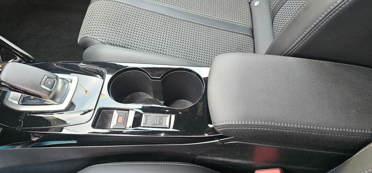 Peugeot 208 PureTech 100 Stop&Start 5 porte GT Line