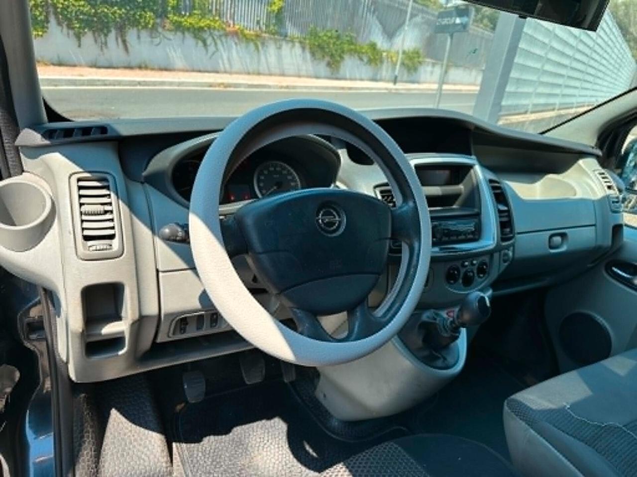 Opel Vivaro 27 2.0 CDTI 120CV PC-TN Combi 9 posti