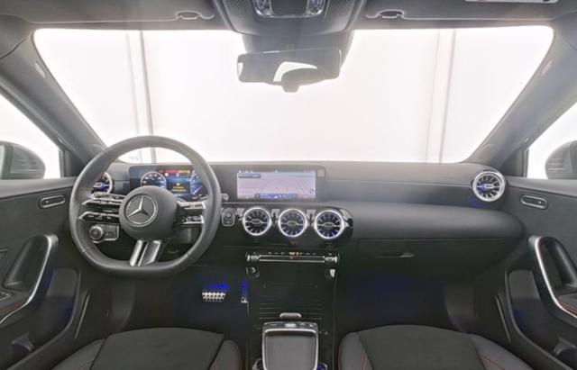 MERCEDES-BENZ A 180 Automatic AMG Line Advanced Plus