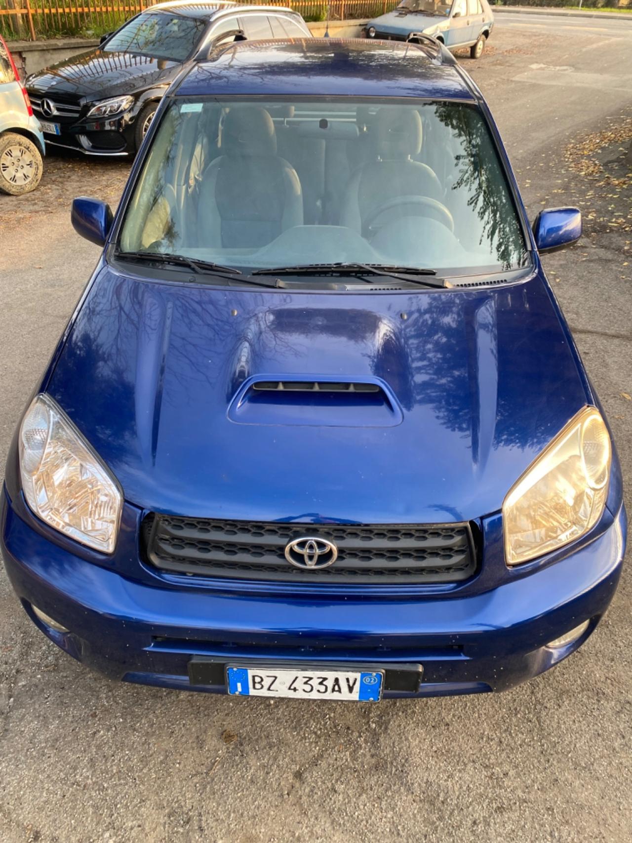 Toyota RAV 4 RAV4 2.0 Tdi D-4D cat 5 porte Sol 4x4