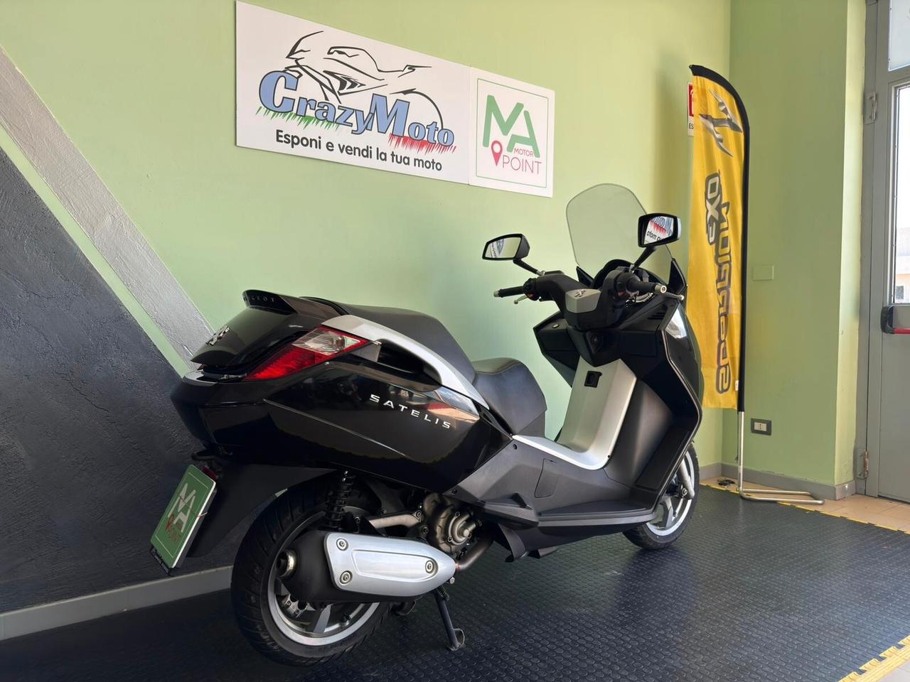 Peugeot Satelis 250