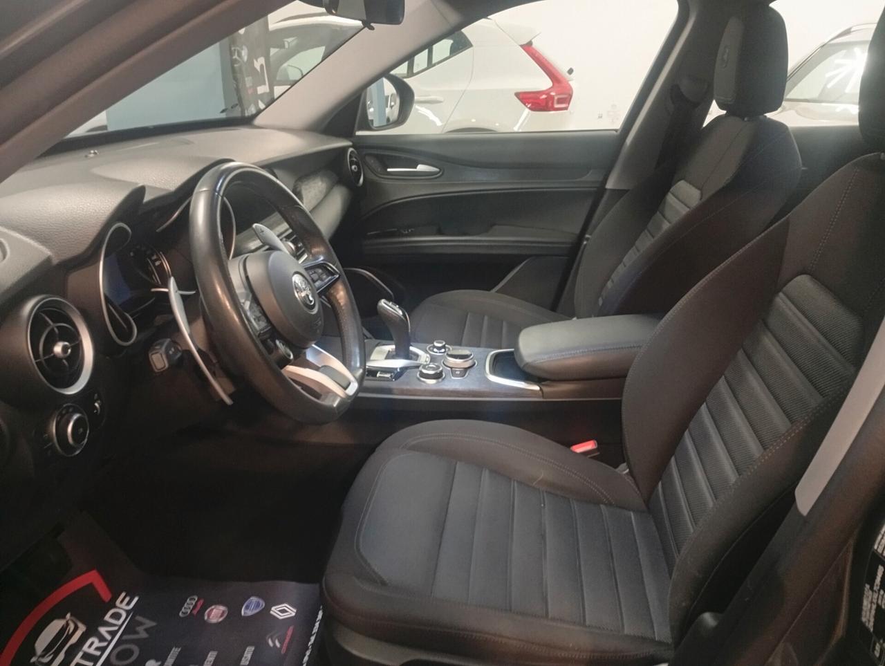 Alfa Romeo Stelvio 2.2 Turbodiesel 190 CV AT8 Q4 Executive
