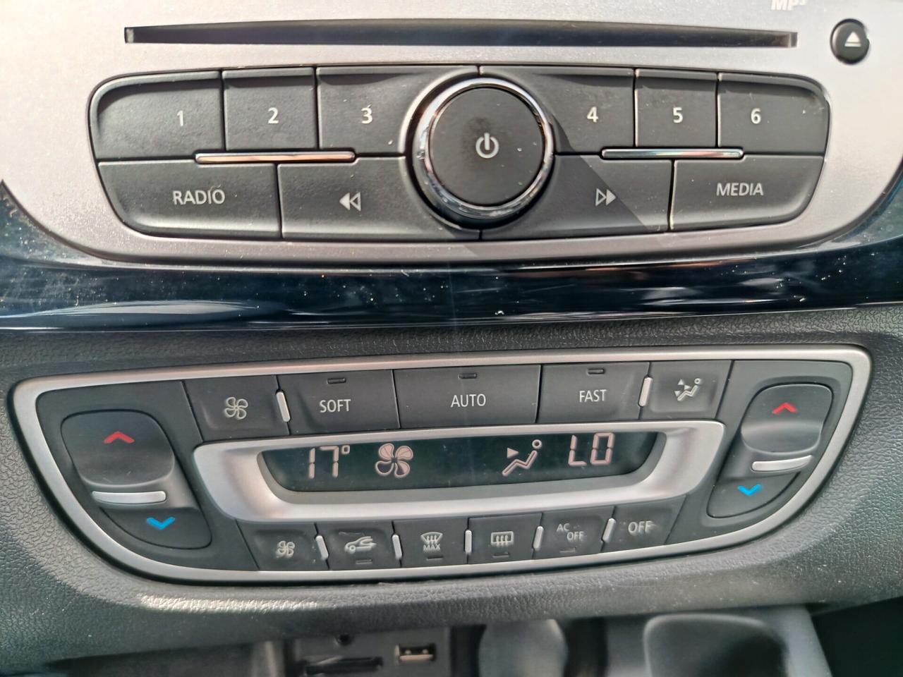 Renault Scenic Scénic XMod dCi 110 CV Start&Stop Energy Bose