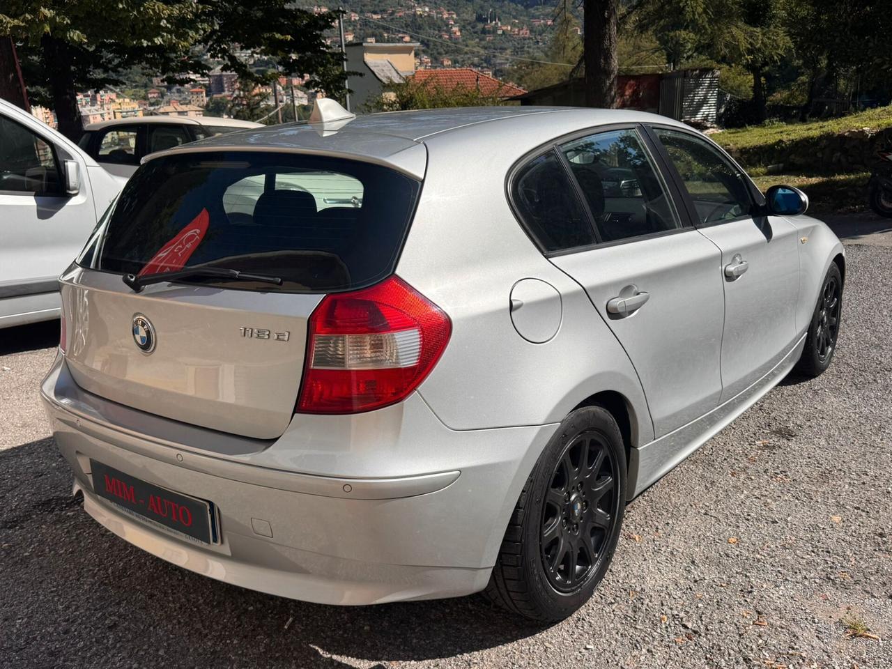 Bmw 118 118d cat 5 porte Attiva