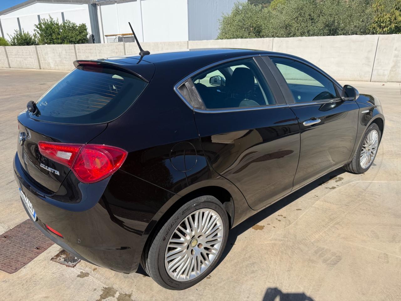 Alfa Romeo Giulietta 1.6 JTDm 120 CV Super Q2