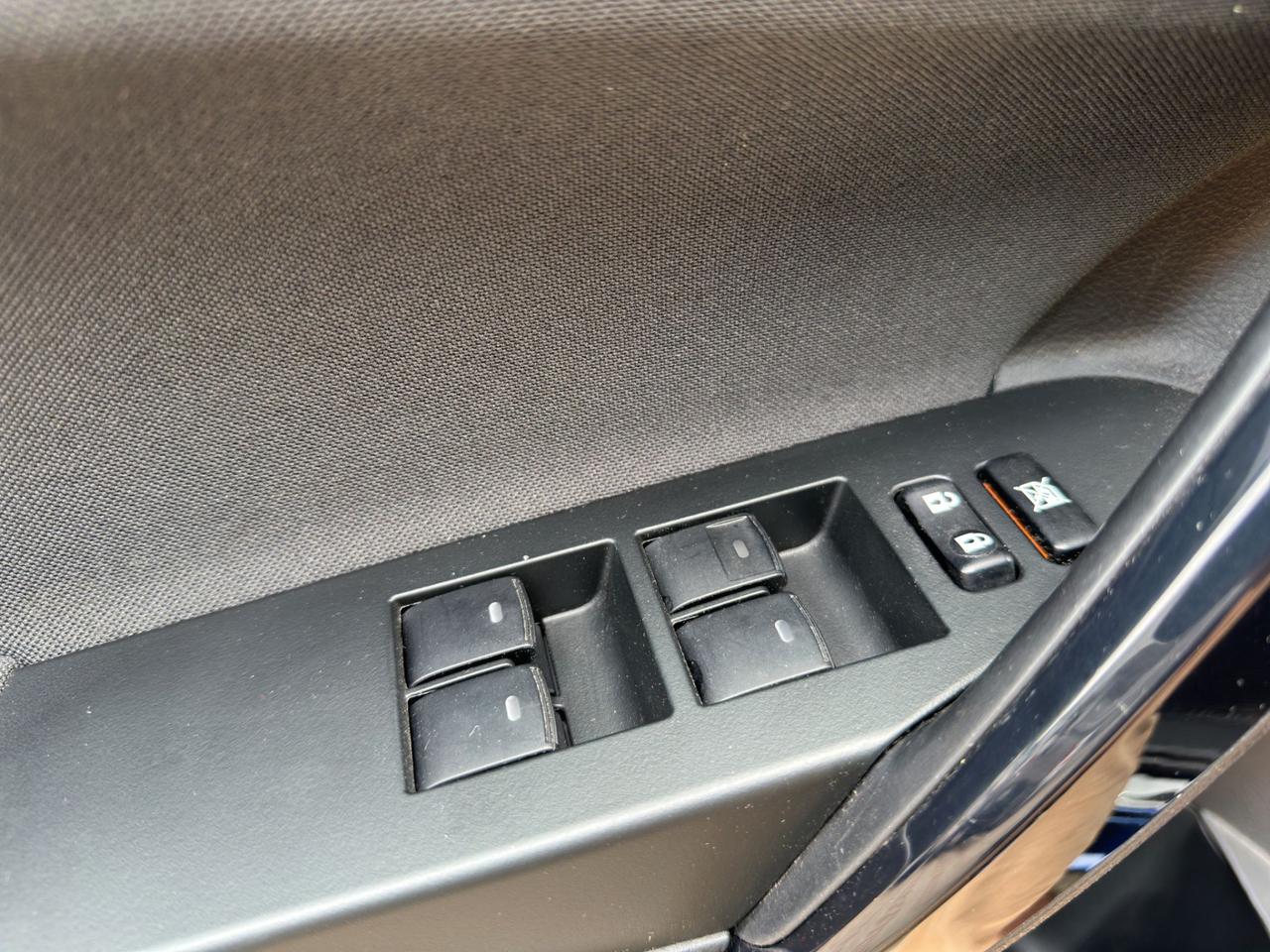 Toyota Auris 1.8h Active cvt my17