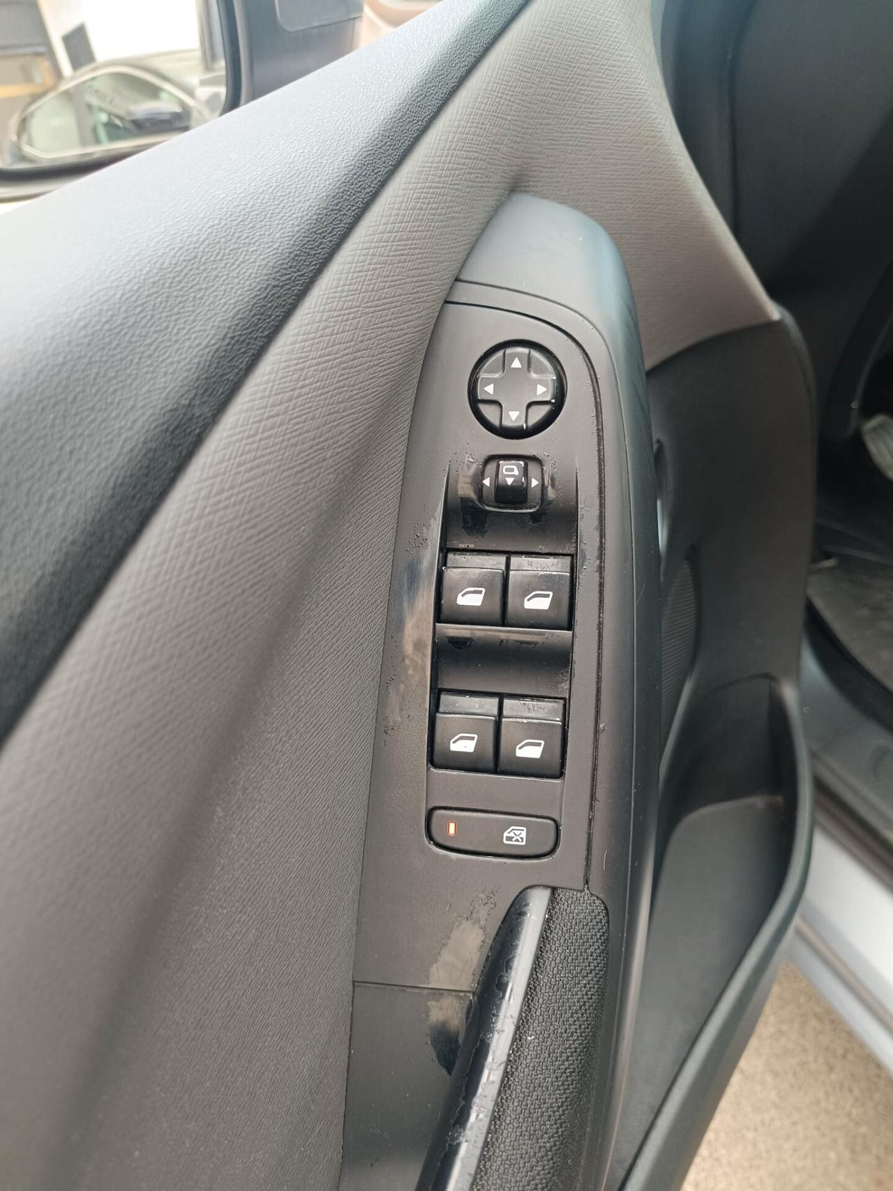 Alfa Romeo Spider 2.4 JTDm Exclusive