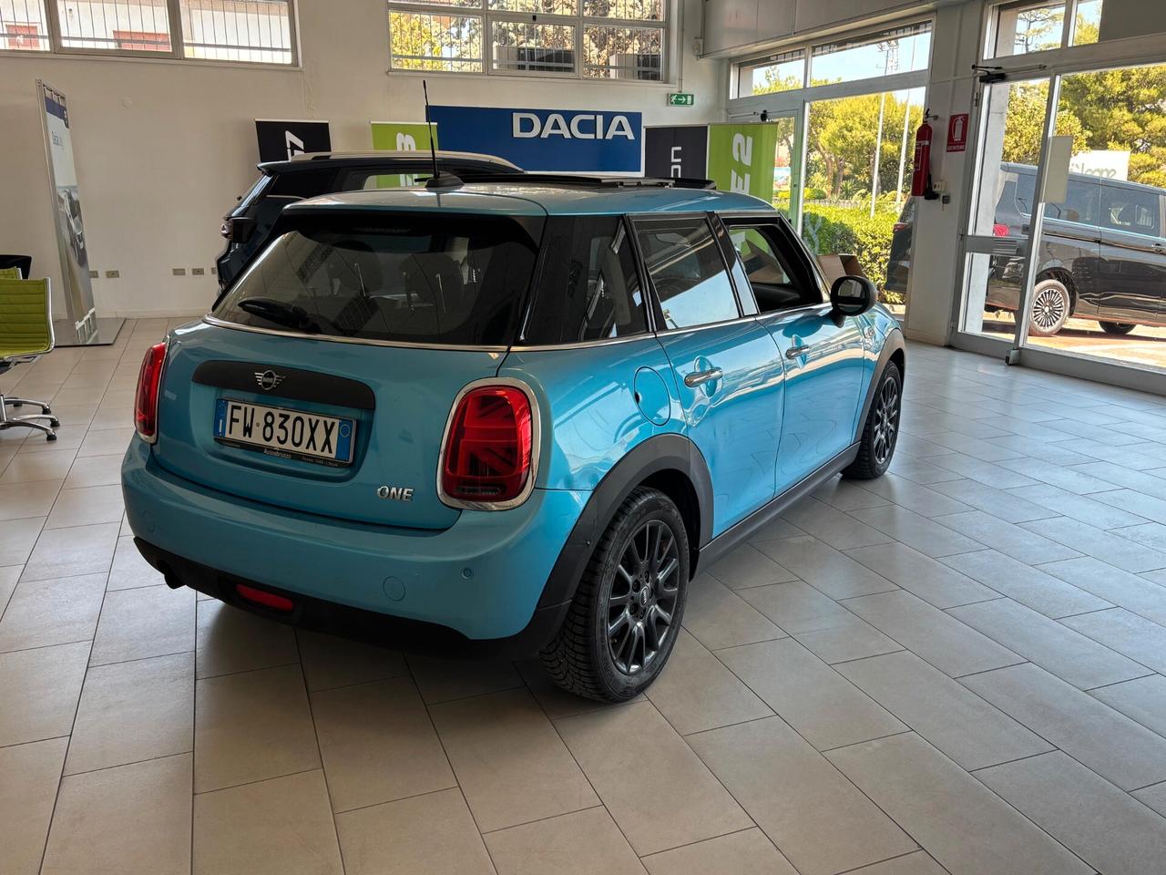 Mini 1.5 One 75 CV