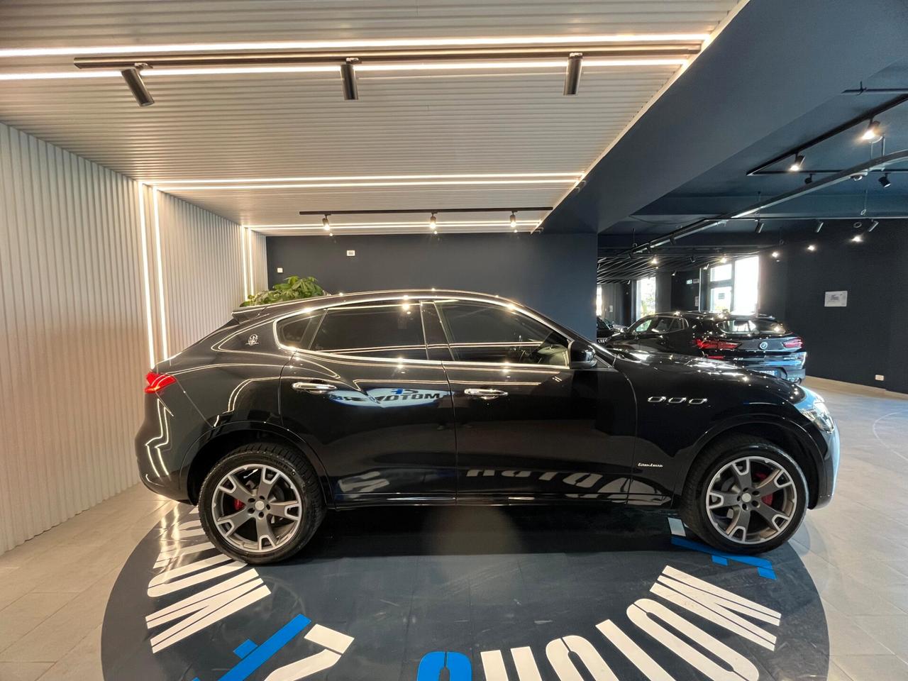 Maserati Levante V6 Diesel 250 CV AWD Granlusso