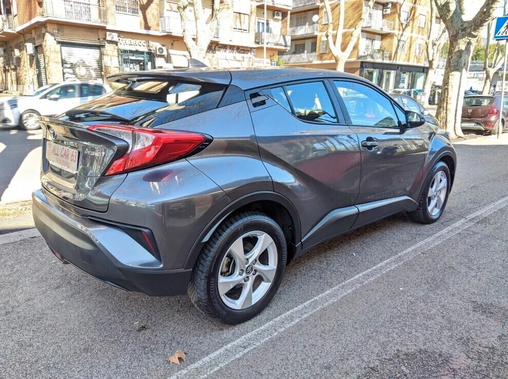 Toyota C-HR 1.8 Hybrid NAVI TAGLIANDATA