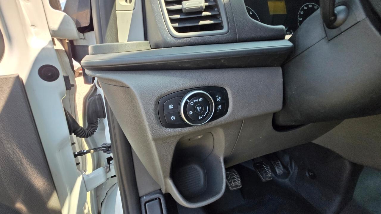 Ford Transit Custom 280 2.0 TDCi 130 MHEV PC Furgone Trend