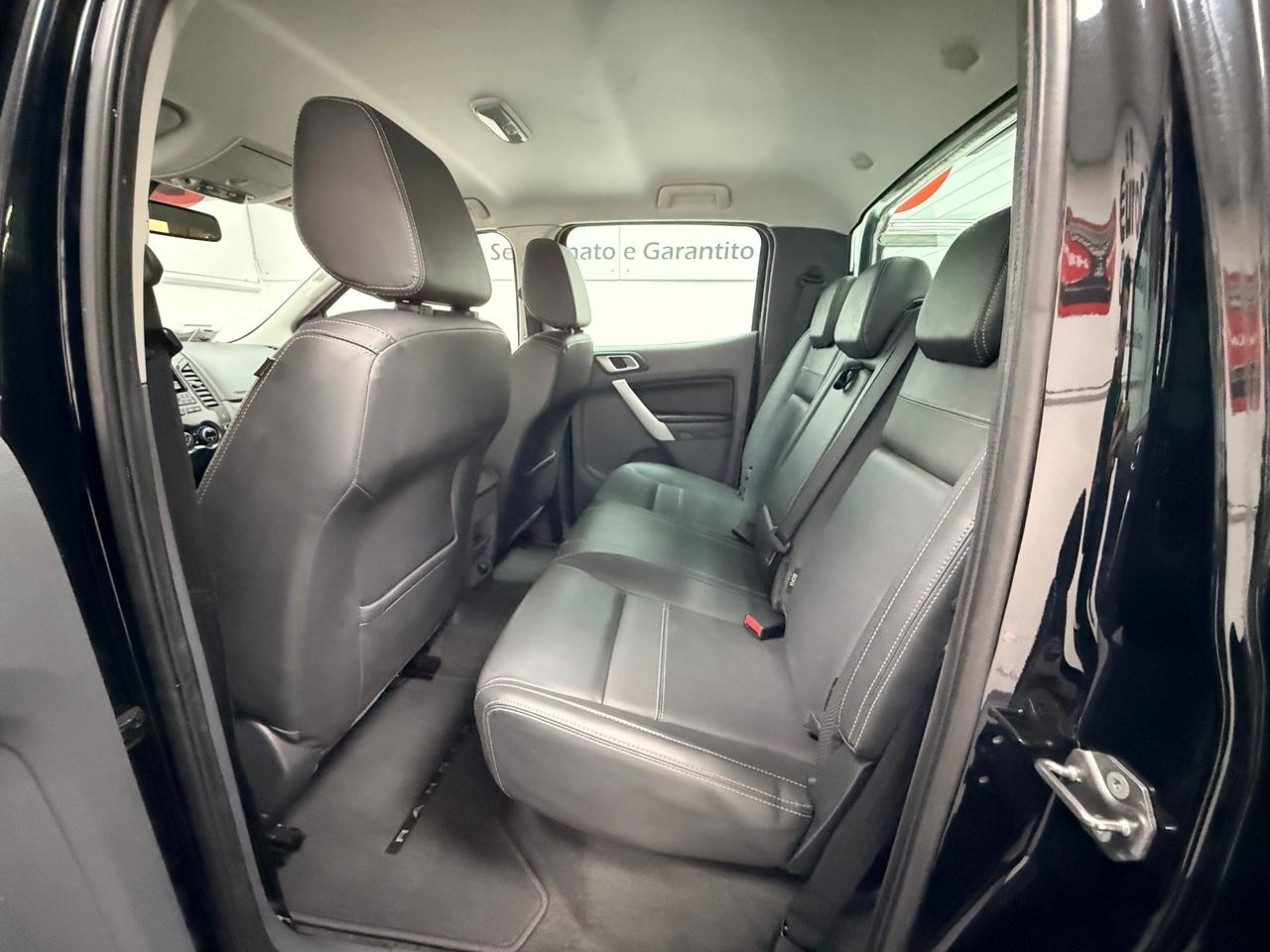 Ford Ranger 2.2 TDCi aut. DC Limited 5pt. 12/2014 EURO 5B NEOPATENTATI GANCIO TRAINO