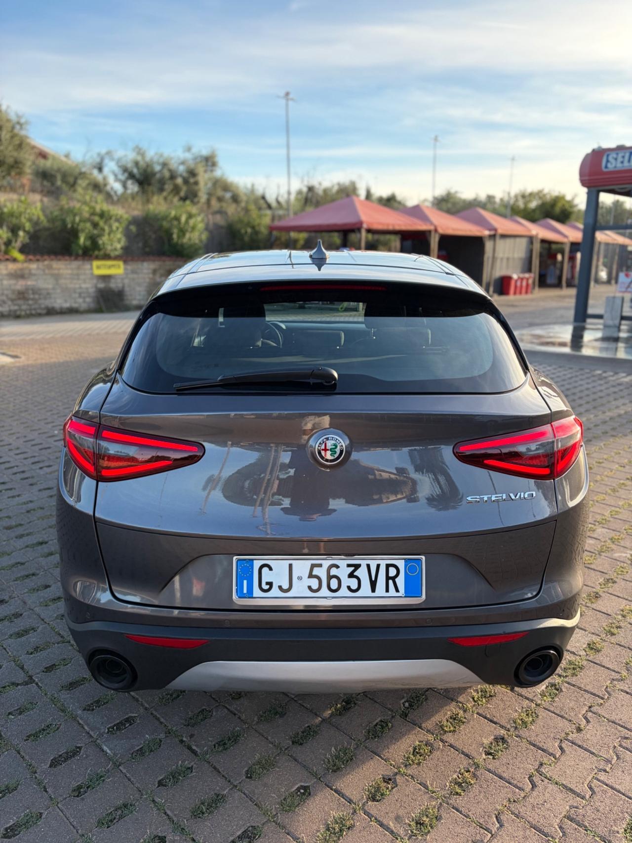 Alfa Romeo Stelvio 2.2 Turbodiesel 160 CV AT8 RWD Super Business - Unico Proprietario
