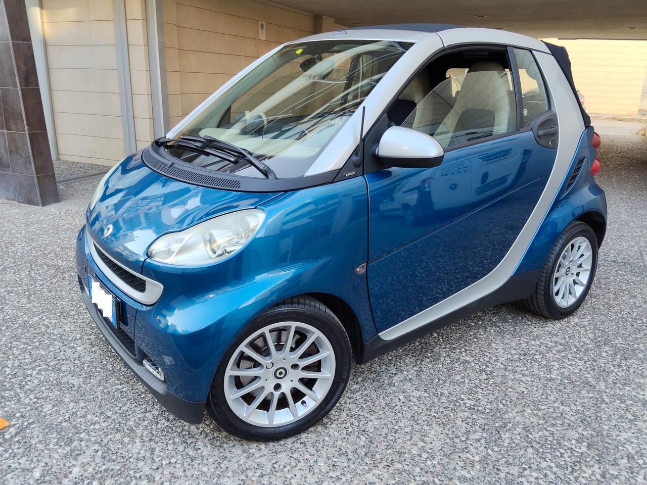 Smart ForTwo 800 33 kW cabrio passion cdi