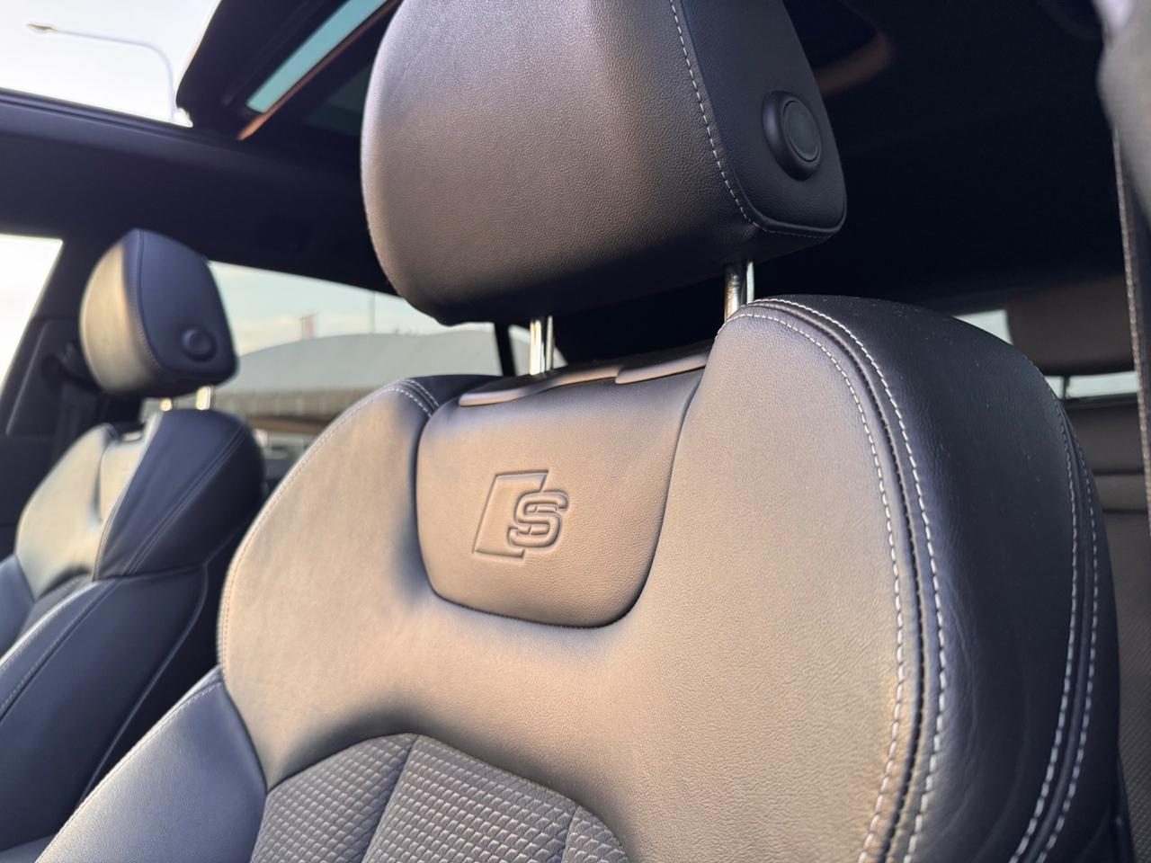 Audi Q8 60 TFSI e quattro tiptronic S line plus