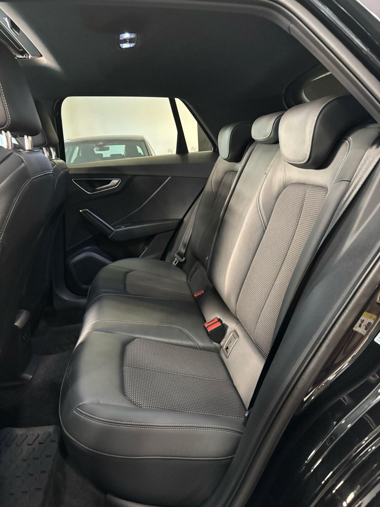 Audi Q2 35 TDI quattro S tronic line Edition 2.0 150cv Tetto Apribile