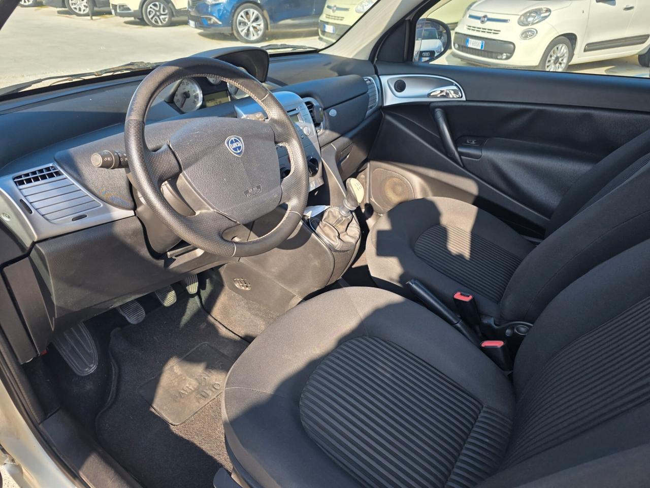 Lancia Ypsilon 1.2 69 CV Elle