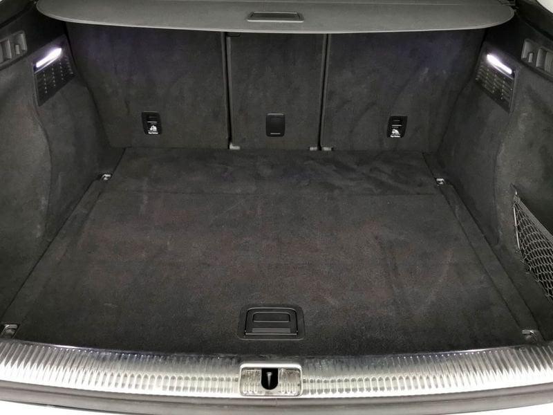 Audi Q5 40 2.0 tdi mhev 12V S line quattro s-tronic