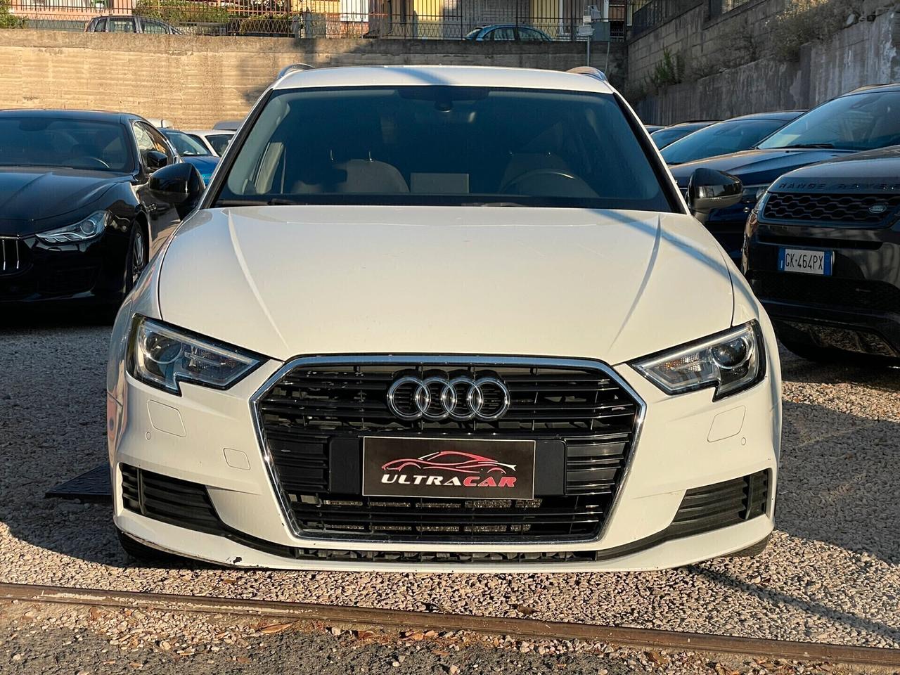 Audi A3 1.6 TDI 116 CV S tronic Business