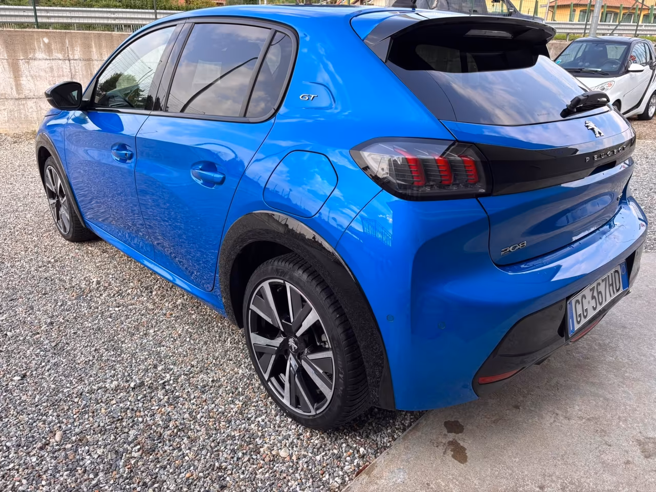 Peugeot 208 BlueHDi 100 Stop&Start 5 porte GT Pack