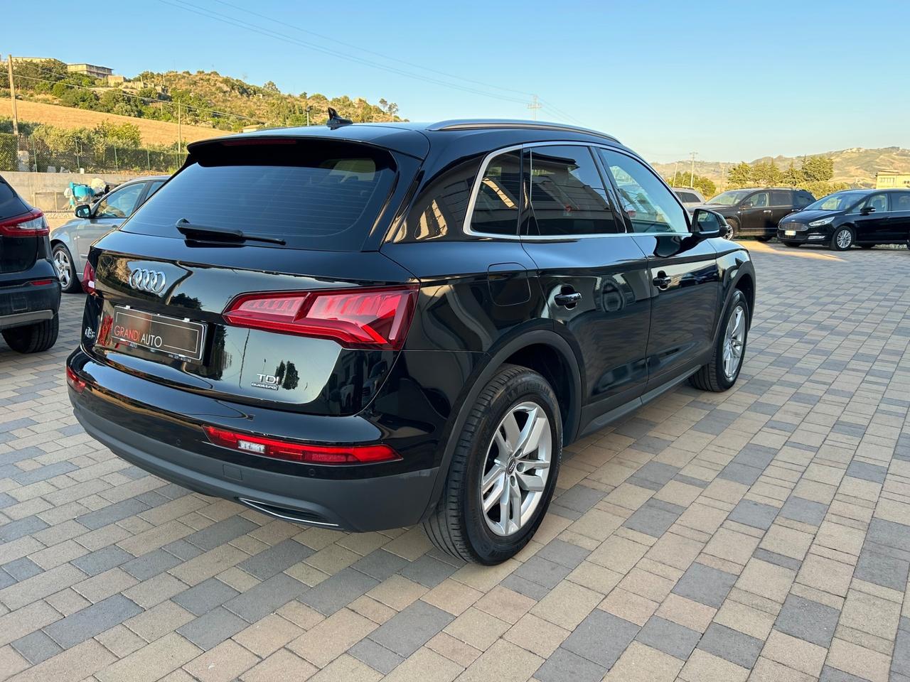 Audi Q5 2.0 TDI 190 CV quattro S tronic Sport