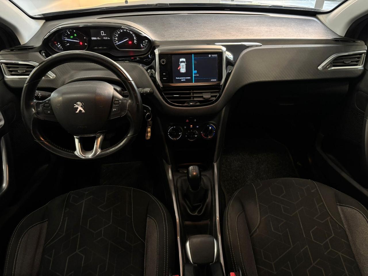 Peugeot 2008 1.5 BlueHDi 100 Allure