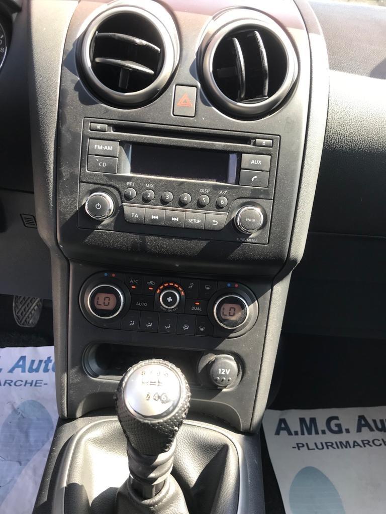 Nissan Qashqai 1.5 dCi DPF Tekna 110 CV 81 KW pari al nuovo
